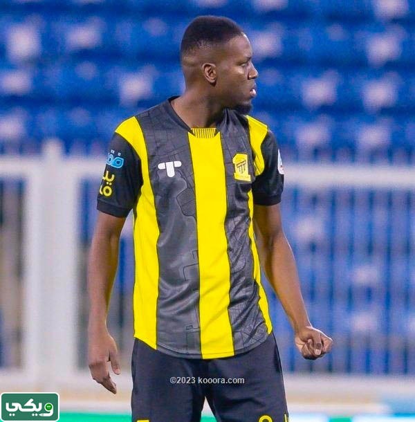 عمر هوساوي