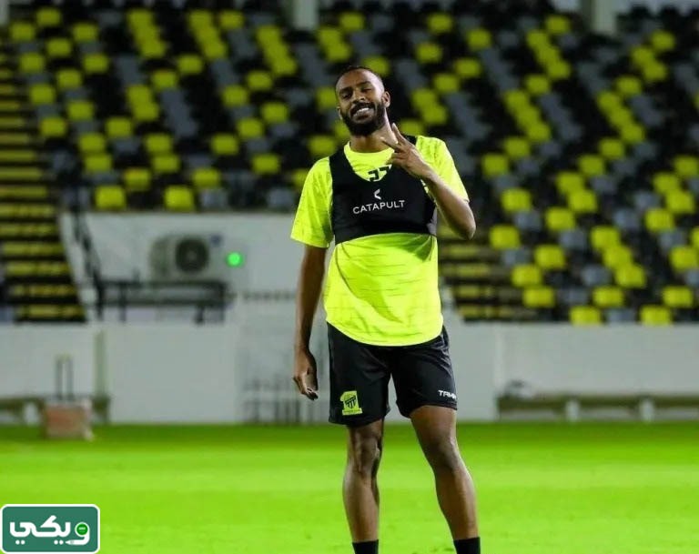 اللاعب حمدان الشمراني