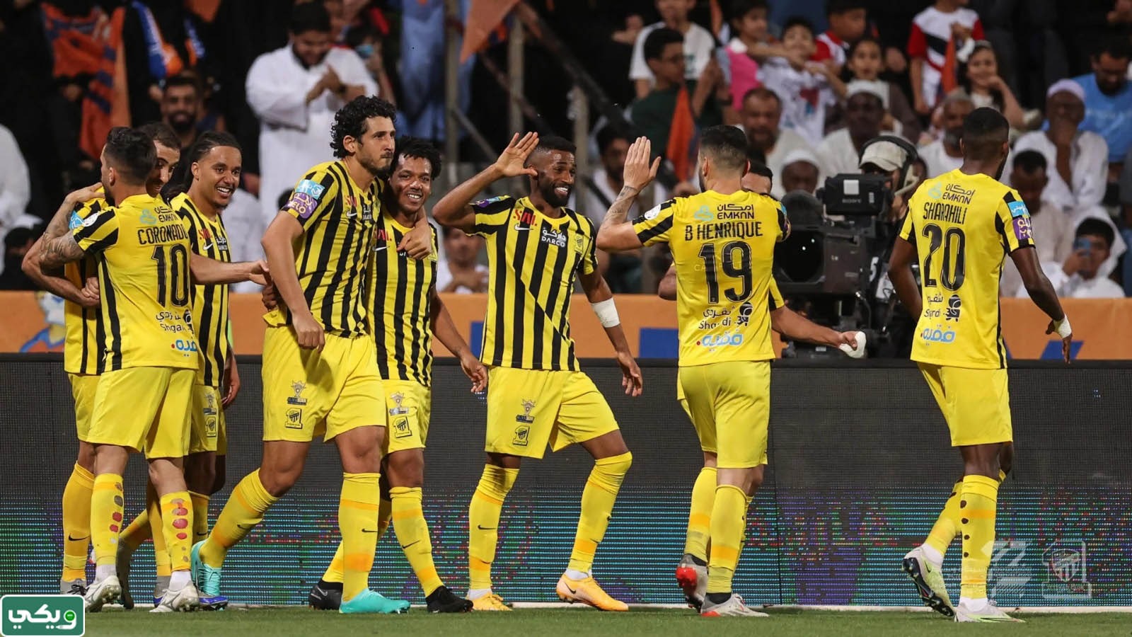 كم رواتب لاعبي الاتحاد السعودي 2023