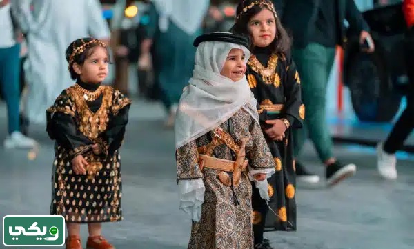 صور ملابس يوم التأسيس السعودي للاطفال